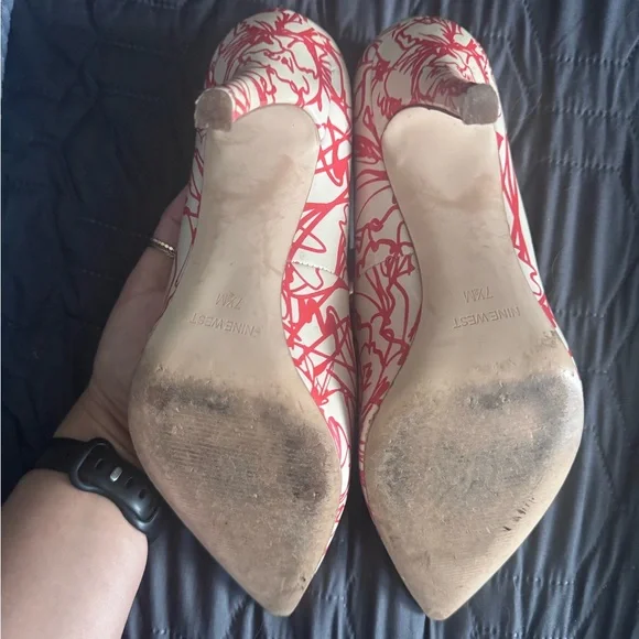 Nine West stylish dress pump
Shoe size 7.5
Originally $50, worn 3 times only - Picture 8 of 12